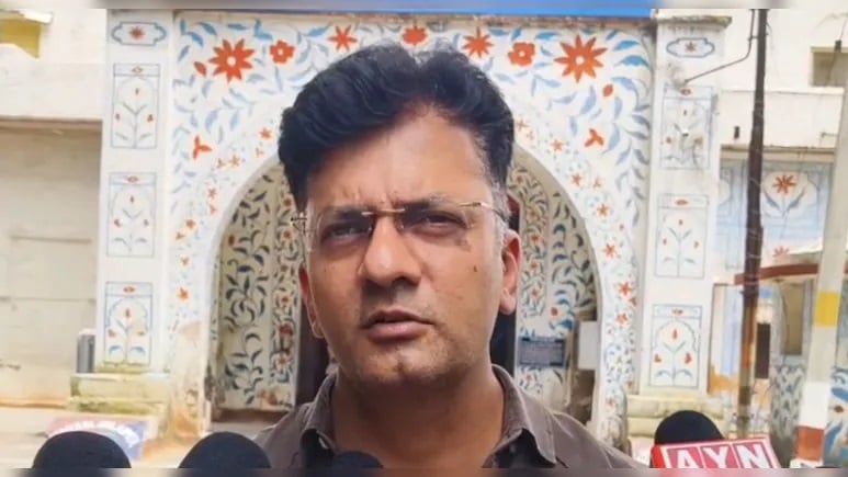 Ajmer Central Jail Video Call: जेल के अंदर से कैदियों की वीडियो कॉल का दावा, सुरक्षा व्यवस्था पर उठे सवाल