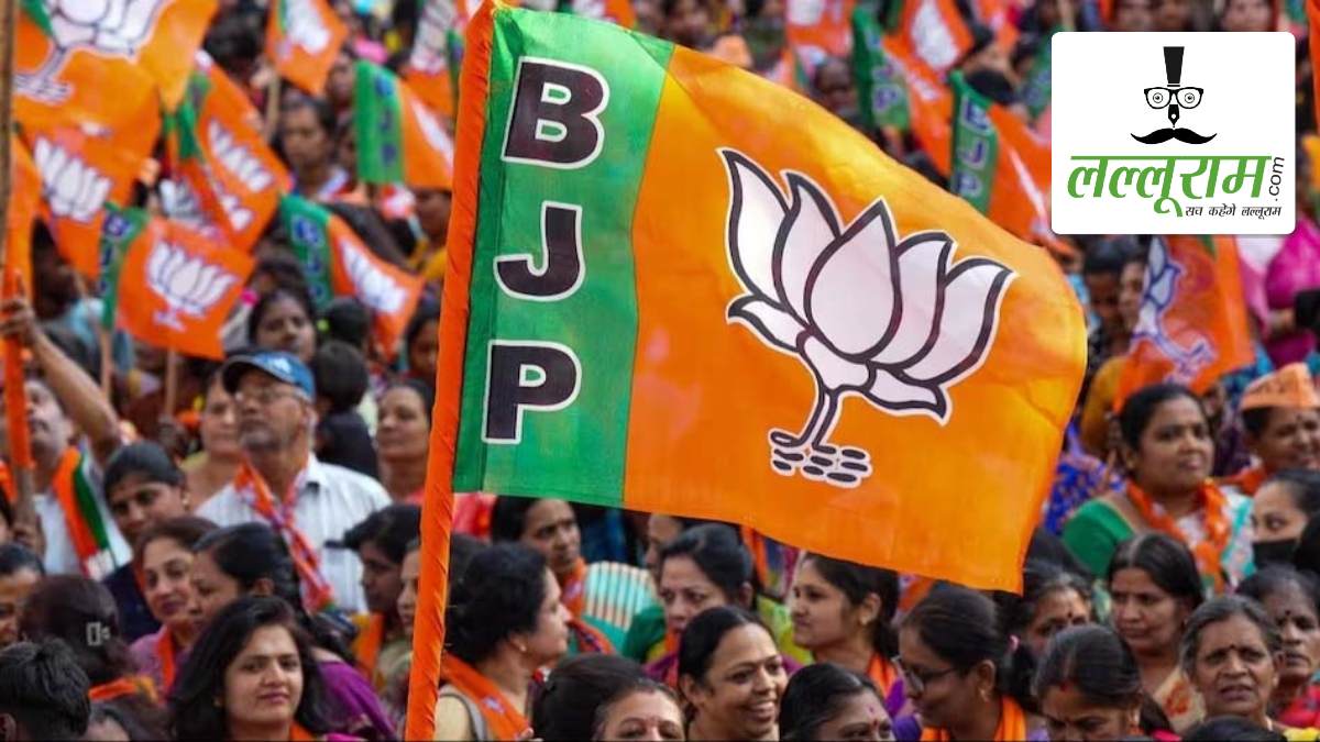 111 इस्तीफों के बाद डोंगरगढ़ में BJP का बड़ा एक्शन: मंडल इकाई की गई भंग, 5 नेता निष्कासित, जल्द बनेगी नई टीम