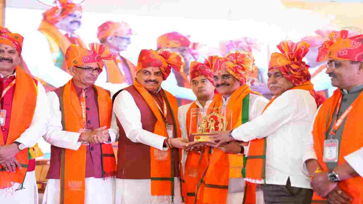 राजा राम की नगरी ओरछा में BJP की बैठक: इन मुद्दों पर हुई चर्चा, CM डॉ. मोहन समेत कई दिग्गज नेता हुए शामिल