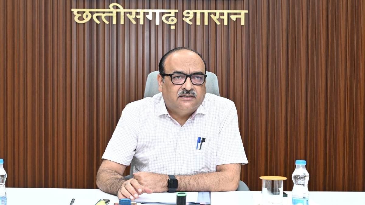 मुख्य सचिव की विभागीय सचिवों के साथ उच्च स्तरीय बैठक: कहा- रिटायरमेंट से पहले प्रकरणों का करें निराकरण, अधिकारियों को दिए आवश्यक निर्देश