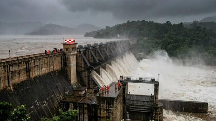 Ranchi Rain Alert: गेतलसूद डैम में बढ़ा पानी, खुल सकते हैं फाटक, नदी-नालों के आसपास जाने से बचें