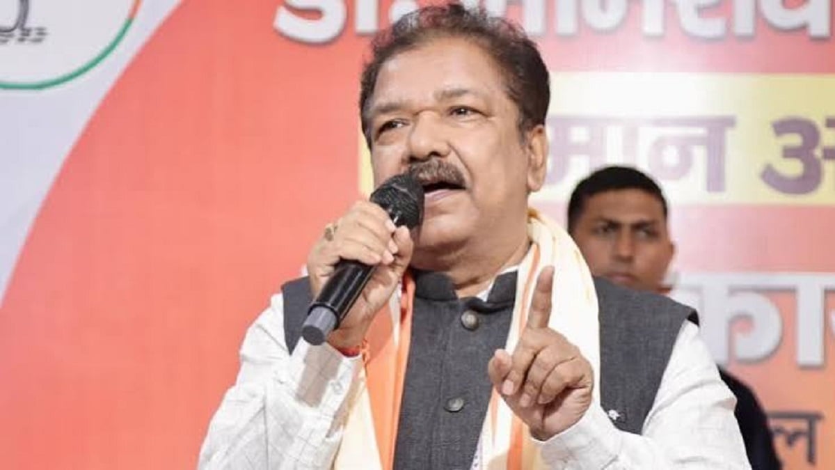 ‘RJD का कोई वजूद नहीं’, राजभवन मार्च के बीच दिलीप जायसवाल ने तेजस्वी के नेतृत्व पर उठाया सवाल