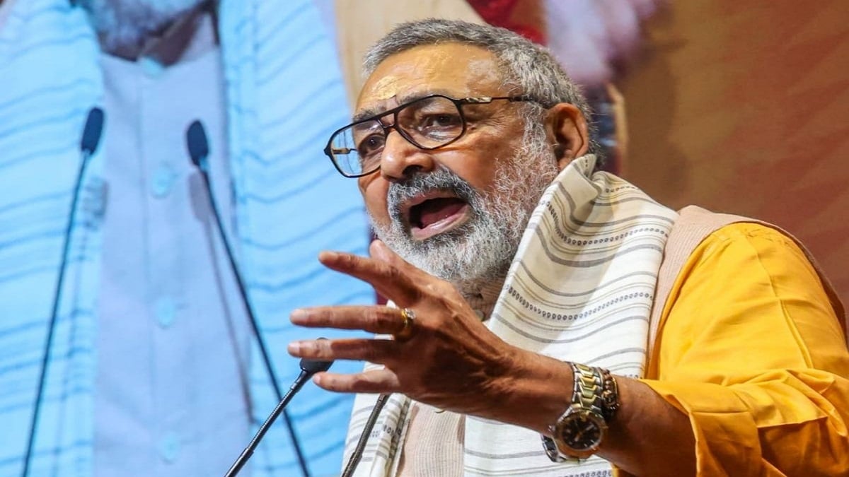 ‘पाकिस्तान और चीन की भाषा बोल रहा कांग्रेस’, वंदे मातरम् विवाद पर गिरिराज सिंह का बड़ा बयान