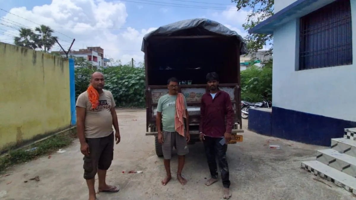 गोपालगंज: पत्नी की संदिग्ध मौत के 24 घंटे बाद पेड़ से लटका मिला पति का शव, परिजनों में मचा कोहराम