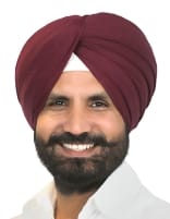 राजा वड़िंग का बड़ा बयान: मुकाबला कराना है तो भगवंत मान से कराएं, सुखबीर अपनी जमीन खो चुके