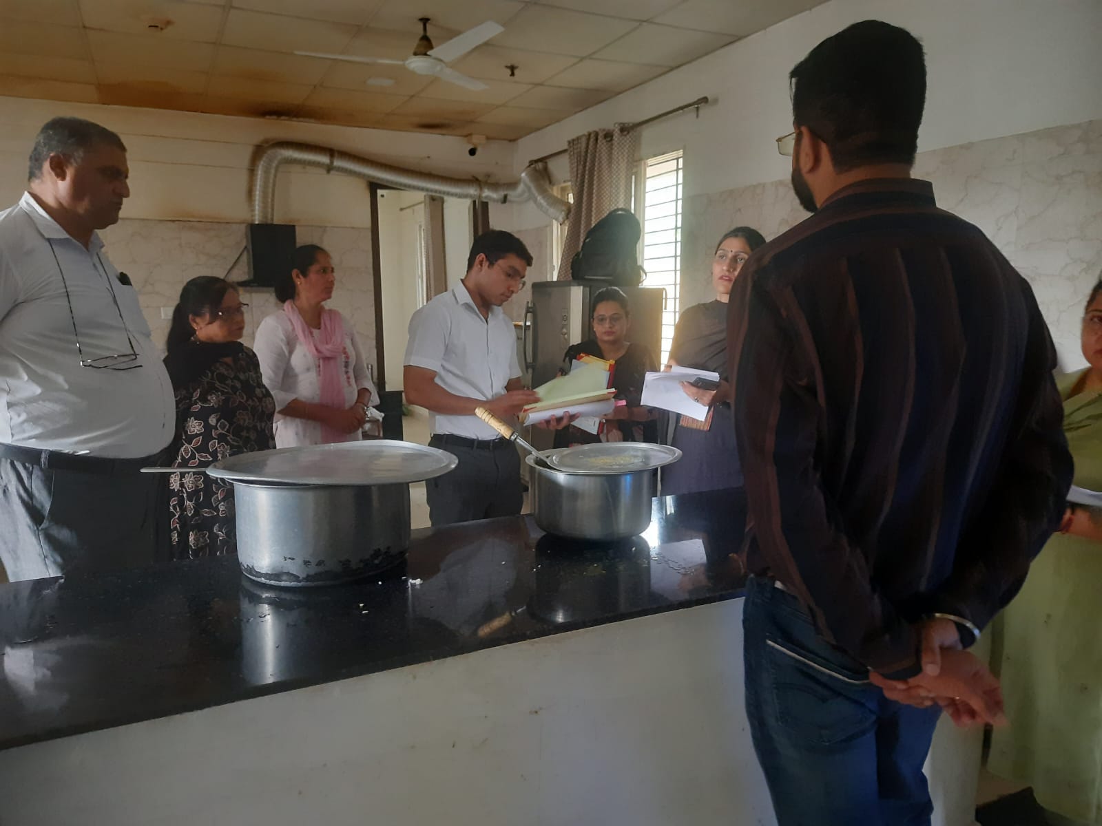 बच्चों की सुरक्षा से कोई समझौता नहीं, करनाल में बाल गृहों का औचक निरीक्षण