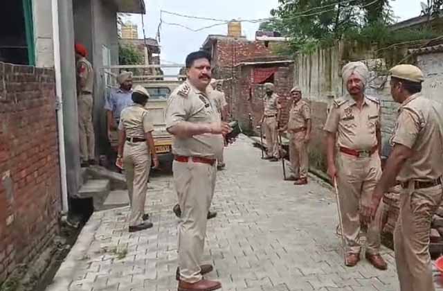 15 अगस्त से पहले पंजाब पुलिस अलर्ट, कलानौर के सीमावर्ती इलाकों में CASO ऑपरेशन; घर-घर तलाशी और वाहनों की चेकिंग