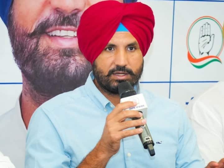 कांग्रेस कमेटी के अध्यक्ष अमरिंदर सिंह राजा वड़िंग ने पूर्व डीजीपी मोहम्मद मुस्तफा को कानूनी नोटिस, जानिए क्या है मामला
