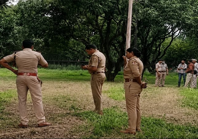 चंडीगढ़ में आमों के बाग में मिला नर कंकाल, सफाई के दौरान झाड़ियों में दिखा शव; मचा हड़कंप