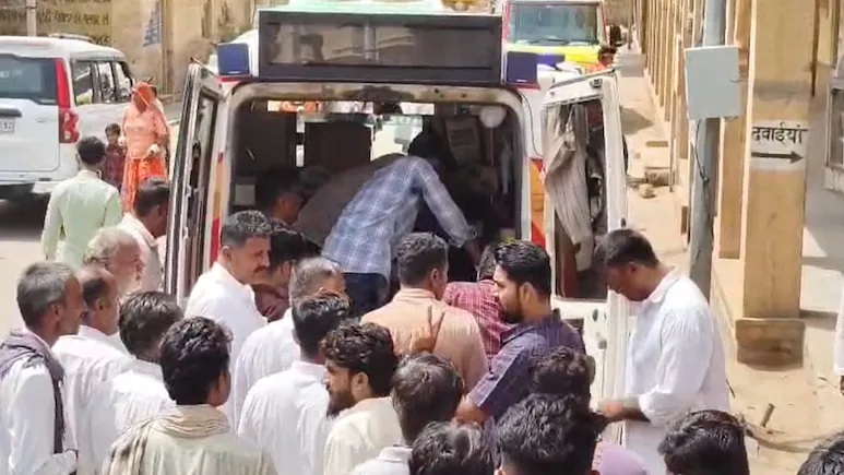 Jaisalmer Land Dispute: जैसलमेर में जमीन विवाद ने लिया हिंसक रूप, दो पक्षों में चाकूबाजी