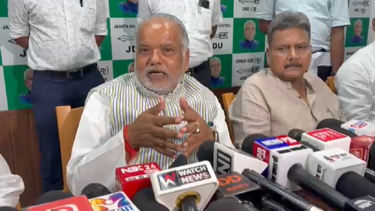 ‘निशांत ही असली उत्तराधिकारी’, उपेंद्र कुशवाहा के ‘भाई’ वाले बयान पर श्रवण कुमार का तगड़ा पलटवार