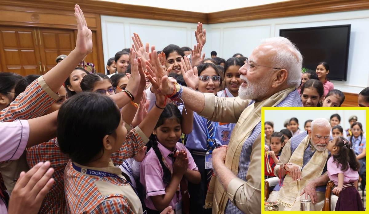 पीएम मोदी ने बच्चों संग रक्षाबंधन मनाया: स्कूली बच्चियों ने बांधी राखी तो पीएम ने दिखाया प्यार, हाई फाई करते वीडियो किया शेयर
