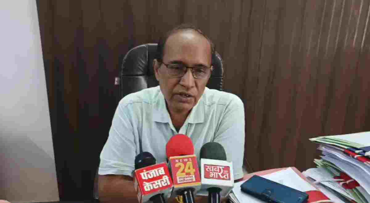 216 किमी दूर से ‘अप-डाउन’ का खेल: पन्ना में फर्जी हाजिरी का बड़ा खुलासा, 217 आंगनबाड़ी कार्यकर्ताओं पर गिरी गाज