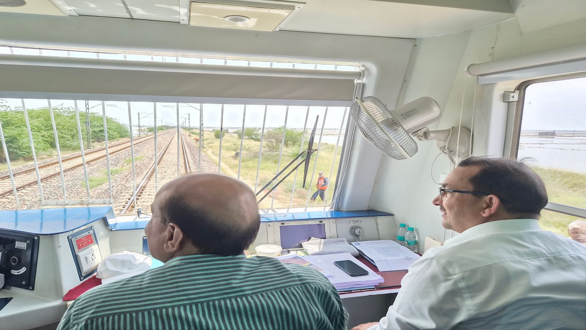 230 KM की रफ्तार से दौड़ेंगी ट्रेनें! राजस्थान में तैयार हो रहा देश का पहला हाईस्पीड ट्रायल ट्रैक