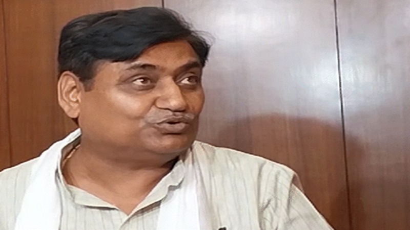 Rajasthan Congress में बढ़ी तकरार? डोटासरा के बयान के बाद संदीप चौधरी का तंज
