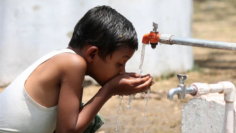 Rajasthan News: राजस्थान के गांवों में पानी के लिए देने पड़ सकते हैं 50 रुपये? भजनलाल कैबिनेट के बाद मंत्री ने क्या कहा