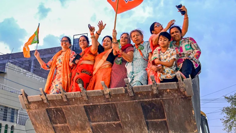 6 शहरों में महिला मेयर, 102 पद महिलाओं के लिए रिजर्व… क्या 2028 के लिए BJP ने अभी से बिछा दी बिसात?