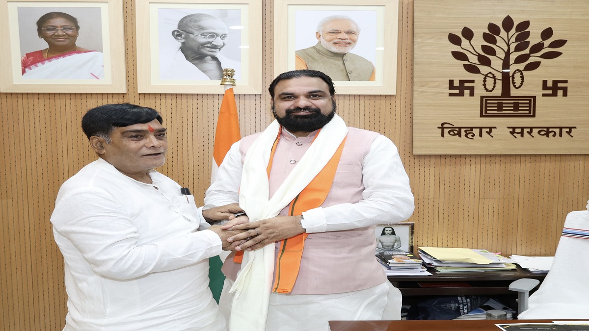 CM सम्राट से मिले रामकृपाल यादव, दानापुर-खगौल नगर परिषद बहाल करने की मांग