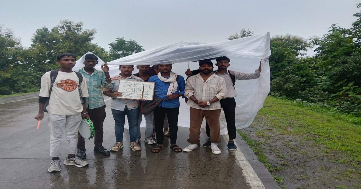 शिक्षा का न हो व्यापार! 16 सरकारी ITI के निजीकरण के खिलाफ सड़क पर उतरे छात्र, चकल्दी से पदयात्रा शुरू