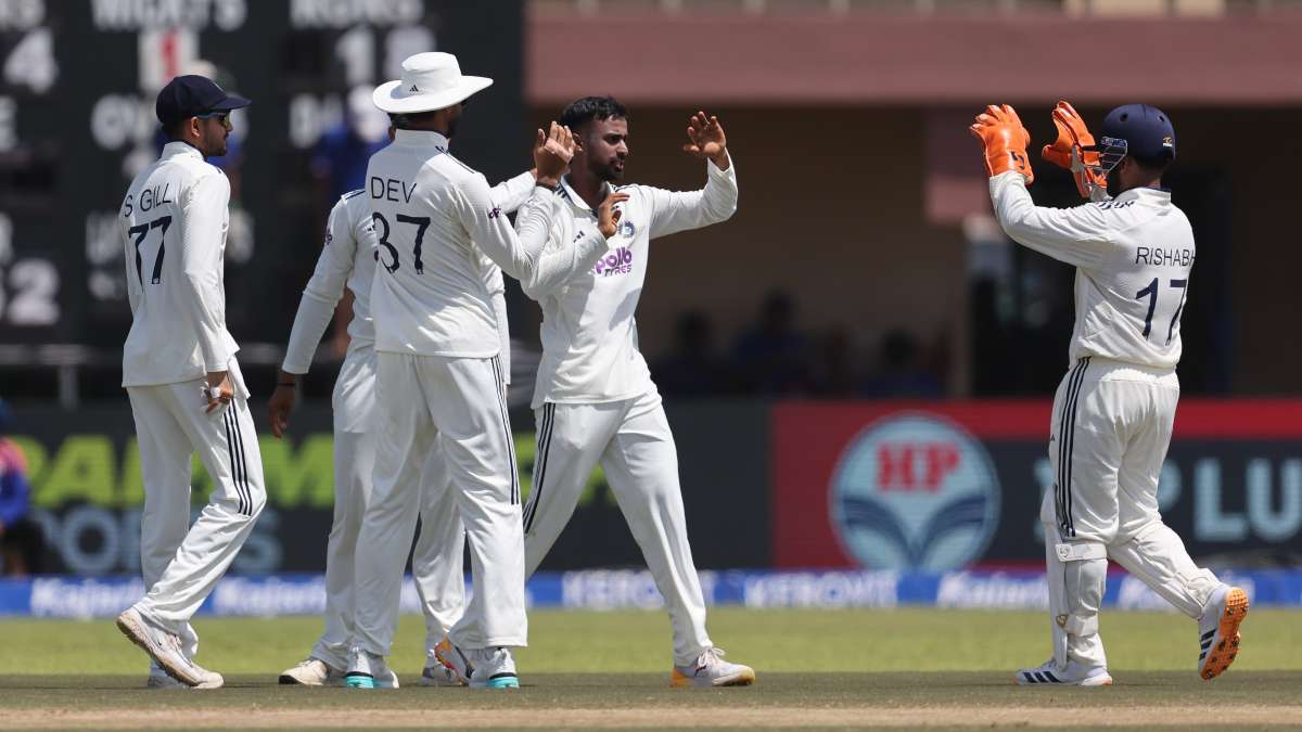 SL vs IND 1st Test Day-3: श्रीलंका की पहली पारी 284 रन पर ढेर, भारत के पास 178 रन की बढ़त, मानव सुथार ने झटके 4 विकेट