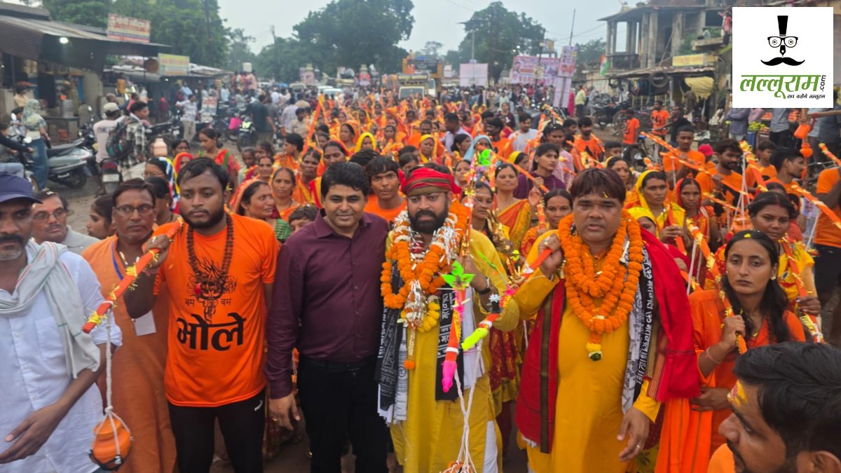 आस्था का उमड़ा सैलाब : राजधानी में निकली विशाल कांवड़ यात्रा, हर-हर महादेव के जयकारों से गूंजा मार्ग