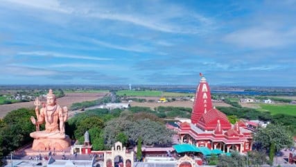 दारुकावन में प्रकटे 80 फीट के नागेश्वर महादेव, जानिए चमत्कारिक धाम की कहानी