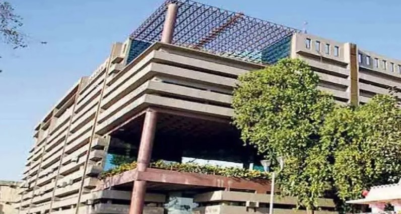 मनपा हॉल की बुकिंग आसान, अब शादी का निमंत्रण कार्ड दिखाना जरूरी नहीं