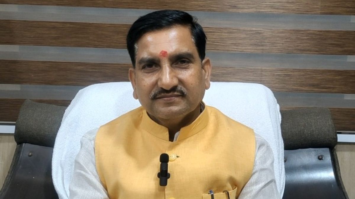 ‘वंदे मातरम्’ के अपमान पर केंद्रीय राज्यमंत्री तोखन साहू का कांग्रेस पर हमला, कहा- यह अमर बलिदानियों की शहादत पर सीधा प्रहार