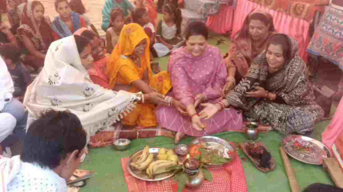 12 लाख में बनी सड़क, भूमिपूजन में पंचायत ने खर्च जार दिए 43 हजार, कांग्रेस नेत्री ने दर्ज की आपत्ति