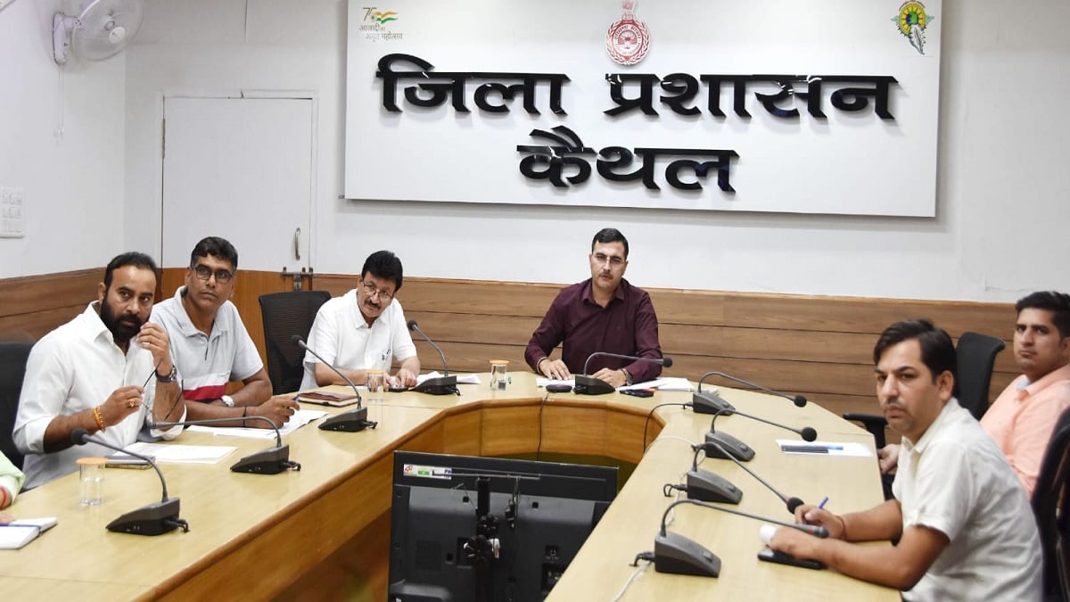 लंबित राजस्व मामलों का जल्द करें निपटान, एडीसी ने अधिकारियों को दिए निर्देश