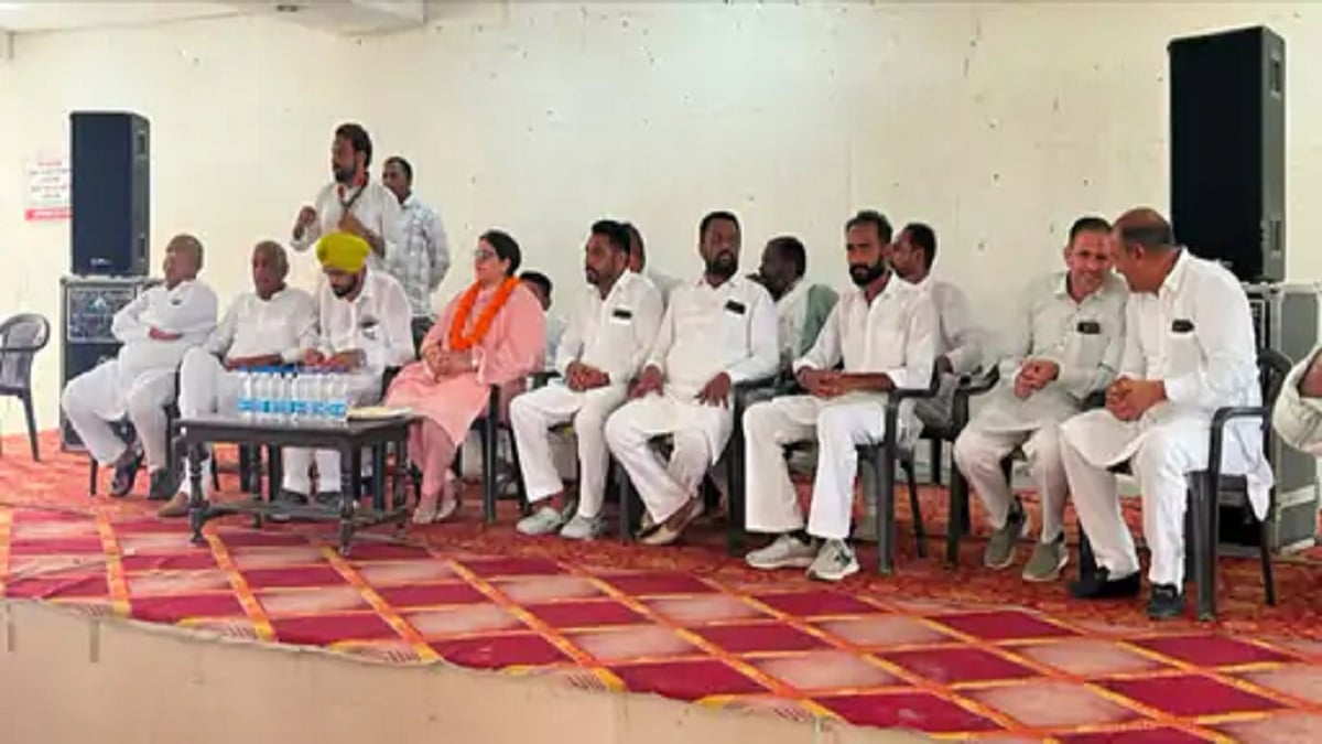 सिरसा कांग्रेस में सब ठीक नहीं! जिलाध्यक्ष के एक बयान से शुरू हुई सियासी जंग, सोशल मीडिया पर खुलकर भिड़े नेता