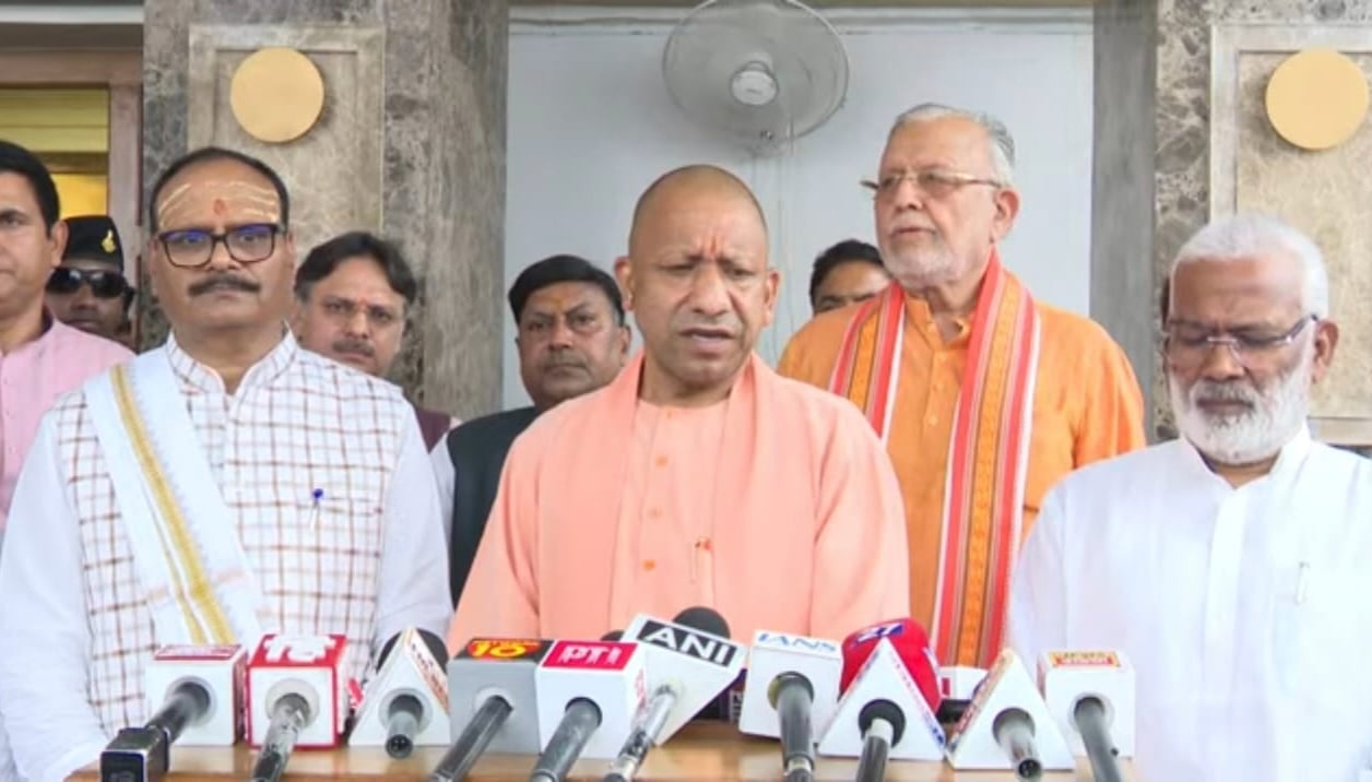 दो दिन हंगामा, तीसरे दिन सत्र खत्म! फिर सीएम योगी का सपा पर सबसे बड़ा हमला- ’59 हजार करोड़ के बजट पर भी चर्चा नहीं होने दी’