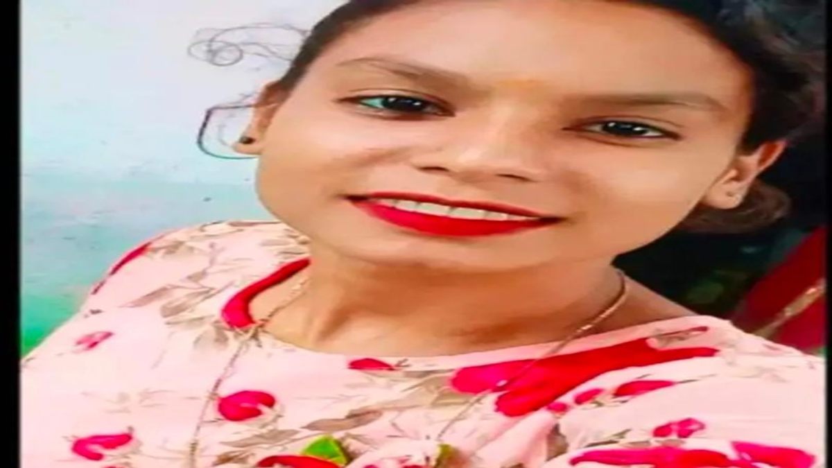 20 वर्षीय कॉलेज छात्रा ने फंदा लगाकर की खुदकुशीः इलाके में फैली सनसनी, नहीं मिला सुसाइड नोट