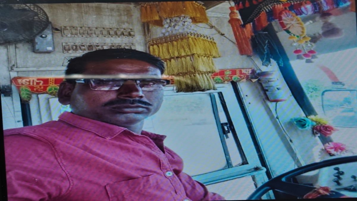 बस चालक की संदिग्ध परिस्थितियों में मौतः नग्न अवस्था में मिला शव, परिजनों ने जताई हत्या की आशंका