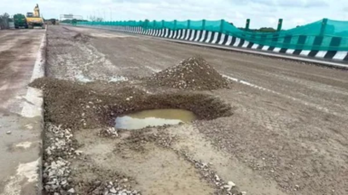 उद्घाटन के 24 दिन बाद ही लखनऊ-कानपुर एक्सप्रेसवे में 80 गड्ढे! 4700 करोड़ की परियोजना पर उठे सवाल