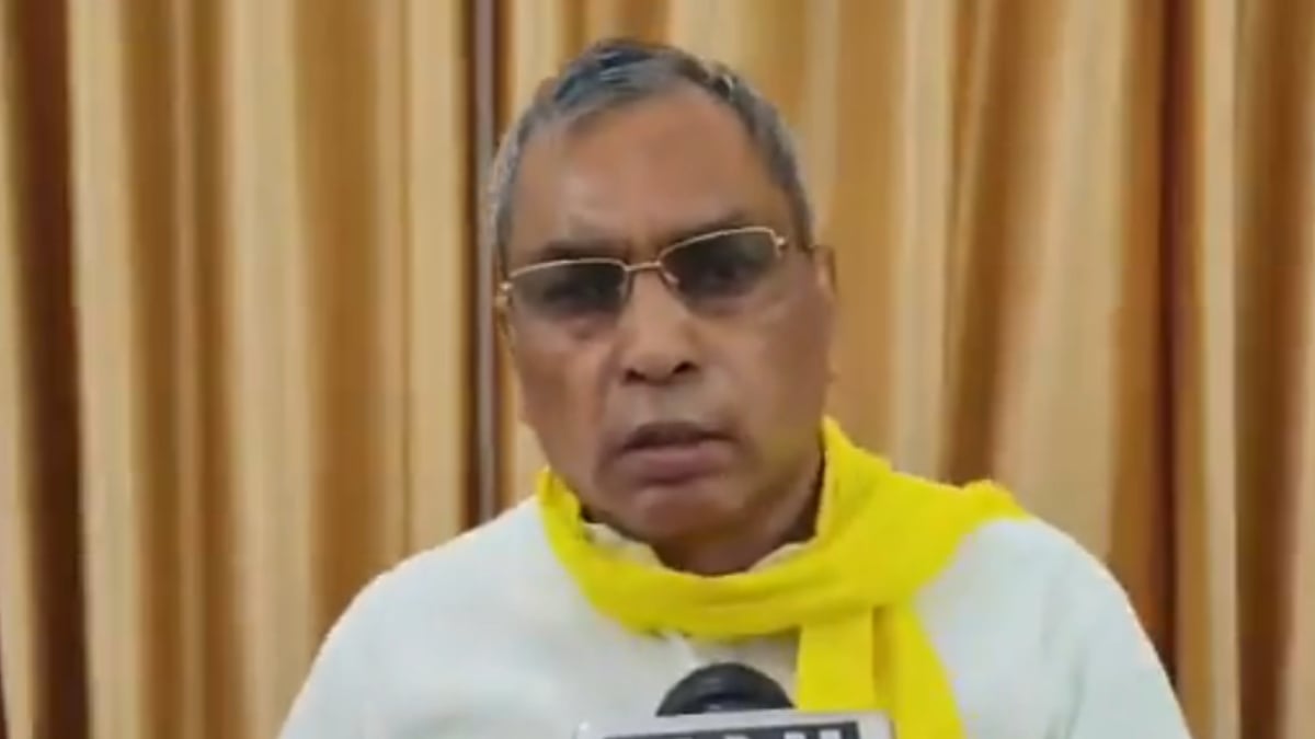 अखिलेश के जाति जनगणना बयान पर फिर बरसे राजभर, बोले- सत्ता में थे तब क्यों नहीं…