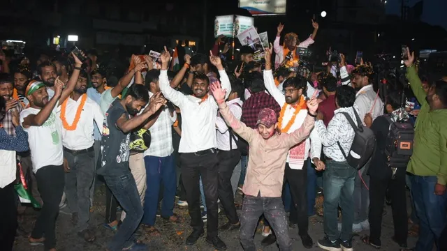 26 दिन बाद JPSC-JSSC छात्रों का आंदोलन स्थगित, निकली आभार यात्रा,सरकार को 60 दिन का अल्टीमेटम