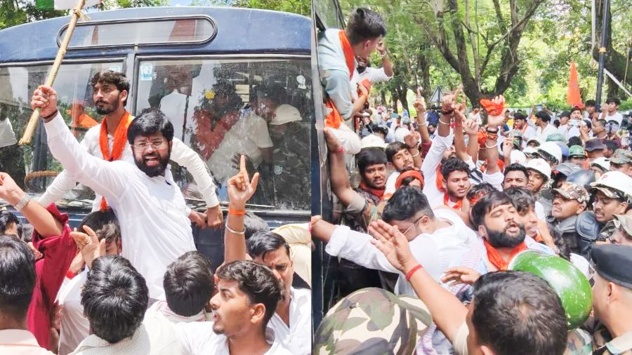 दिल्ली में झारखंड भवन के बाहर ABVP का प्रदर्शन, छात्रों के खिलाफ रांची पुलिस की बर्बरता का किया विरोध