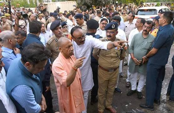 कल लखनऊ में दिग्गजों का ‘महाजुटान’! CM योगी की अगुवाई में तिरंगा यात्रा, छावनी में तब्दील होगी राजधानी