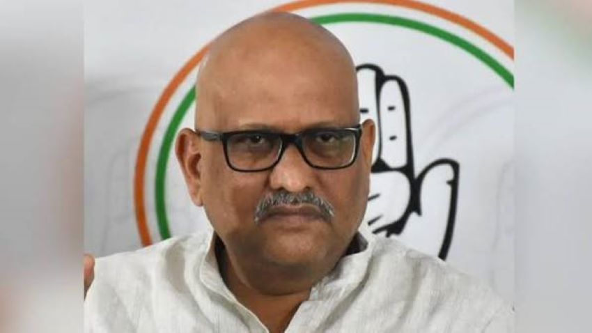 ‘बयानबाजी से बिगड़ रहा माहौल, सबूत मांगो तो चुप्पी क्यों?’ कांग्रेस अध्यक्ष का सीएम योगी पर सीधा हमला