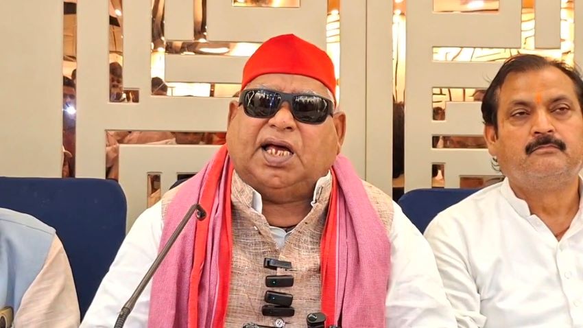 SIT की क्लीन चिट के बाद अयोध्या में बढ़ा सियासी पारा! अवधेश प्रसाद बोले- ‘यह जांच नहीं, पर्दा डालने की कोशिश’