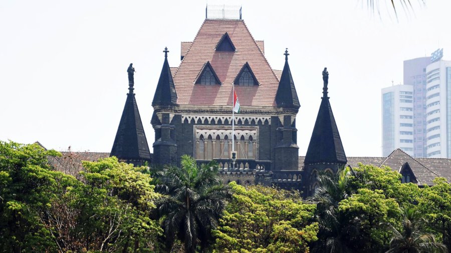 महाराष्ट्र में कैब-टैक्सी चालकों के लिए मराठी अनिवार्य, बॉम्बे हाई कोर्ट पहुंचा मामला