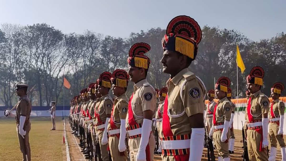 नक्सल-विरोधी अभियान में कामयाबी का प्रतिफल: वीरता पुरस्कार सूची में छत्तीसगढ़ पुलिस का दबदबा, 141 जवानों को मिला पदक…