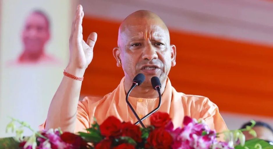 कांवड़, महिला सुरक्षा, खाद और बाढ़ पर CM योगी की अफसरों को सख्त चेतावनी, लापरवाही पर तय होगी जवाबदेही