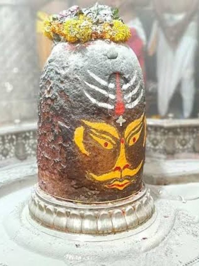 आखिर ब्रह्म मुहूर्त में ही क्यों होती है बाबा महाकाल की भस्म आरती? जानिए रहस्य