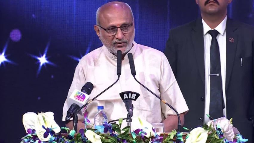 देहरादून में 48 घंटे का मेगा ट्रैफिक प्लान लागू! उपराष्ट्रपति के आगमन पर कई मार्ग सील, पुलिस ने जारी किया अल्टरनेटिव रूट