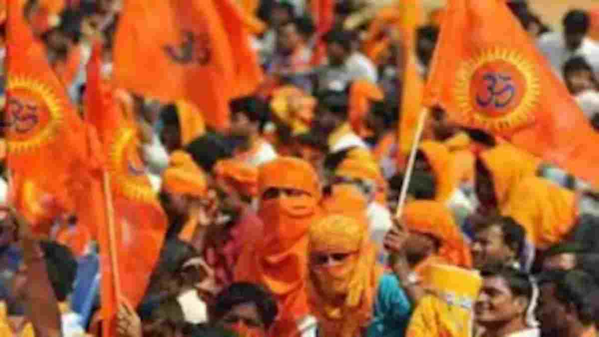 ग्वालियर में राहुल गांधी और पप्पू यादव का फूंका पुतला… फिर पढ़ी हनुमान चालीसा! बजरंग दल और पुलिस में तीखी नोकझोंक