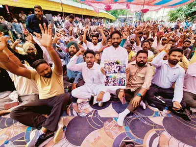 6 दिन बाद खत्म हुई सफाई कर्मियों की हड़ताल, लुधियाना में फिर शुरू हुई कूड़ा उठाने की व्यवस्था
