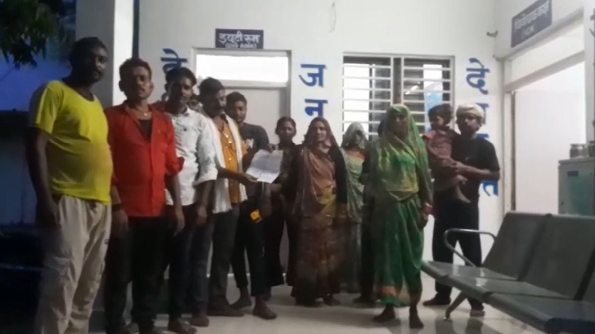 शराबियों का ‘आतंक’ के खिलाफ आधी रात पुलिस चौकी पहुंचीं महिलाएंः शाम 6 बजे ही घरों में कैद होने को मजबूर!