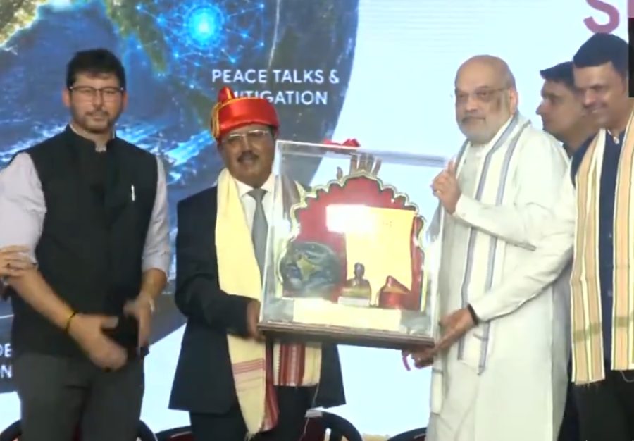 ‘सच्चे देशभक्त का हुआ सम्मान’, अजीत डोभाल को लोकमान्य तिलक पुरस्कार देते हुए बोले अमित शाह, NSA ने युवाओं को समझाया आजादी का मतलब